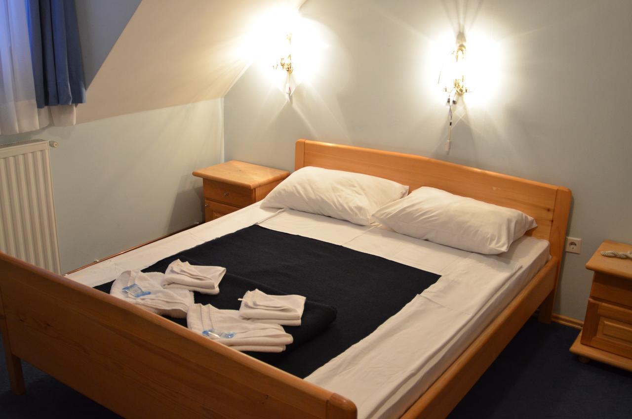 Hotel Dva Javora Jahorina Ruang foto