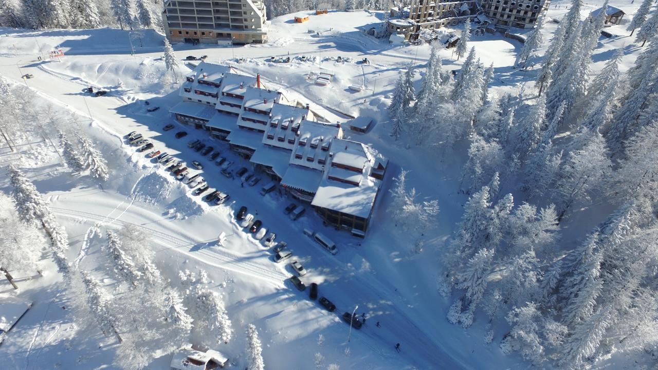 Hotel Dva Javora Jahorina Bagian luar foto