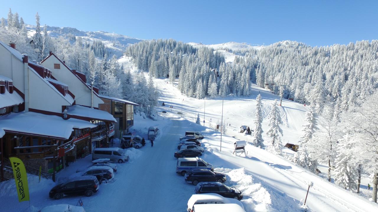 Hotel Dva Javora Jahorina Bagian luar foto